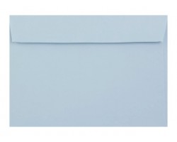 Barevná obálka s krycí páskou světle modrá 